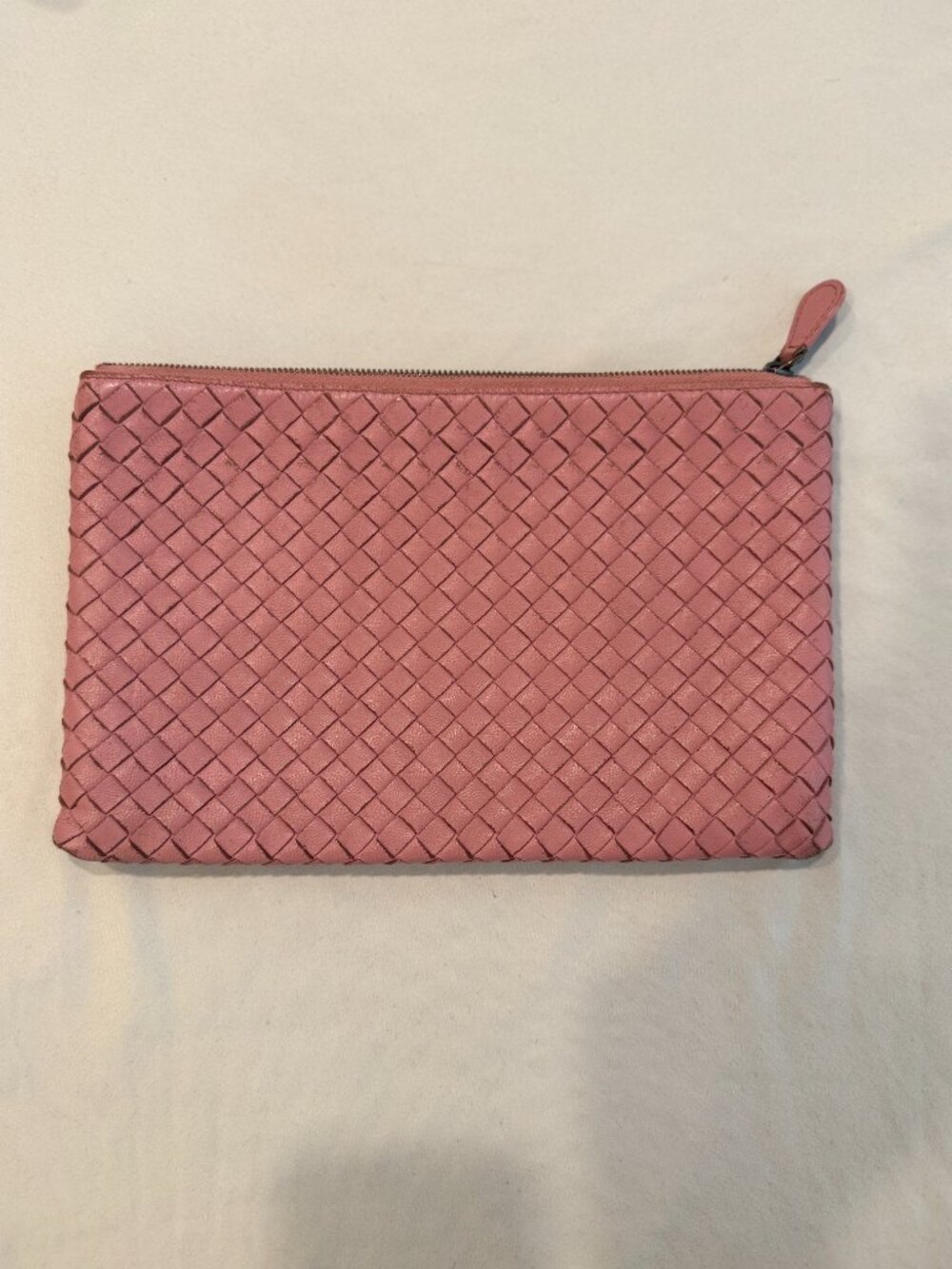 Bottega Veneta Intrecciato Woven Leather Zip Pouch Clutch – Pink